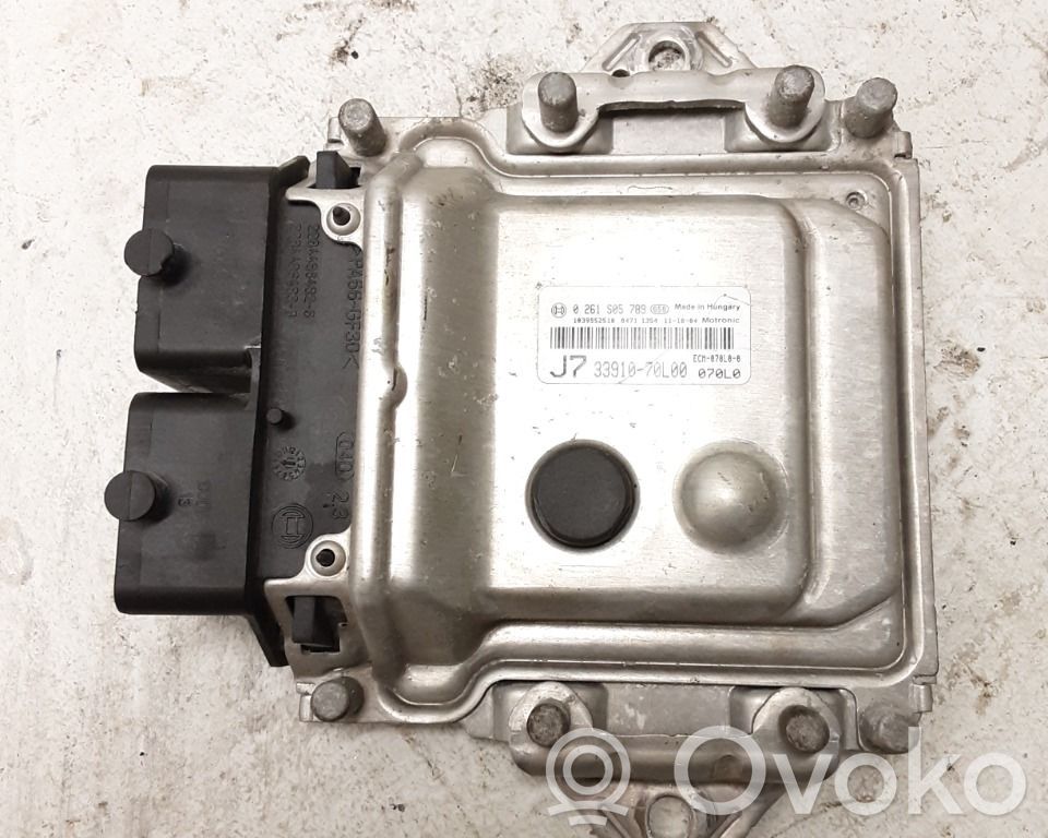 Suzuki Swift II Injection control unit/module 