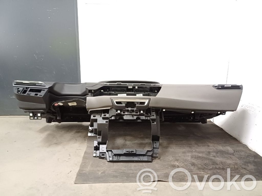 Citroen C4 Grand Picasso Panelis 