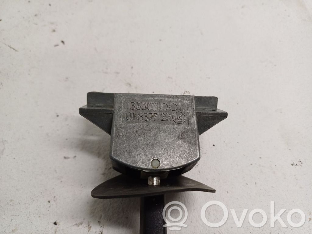 Volvo 240 Pyyhkijän vipu 