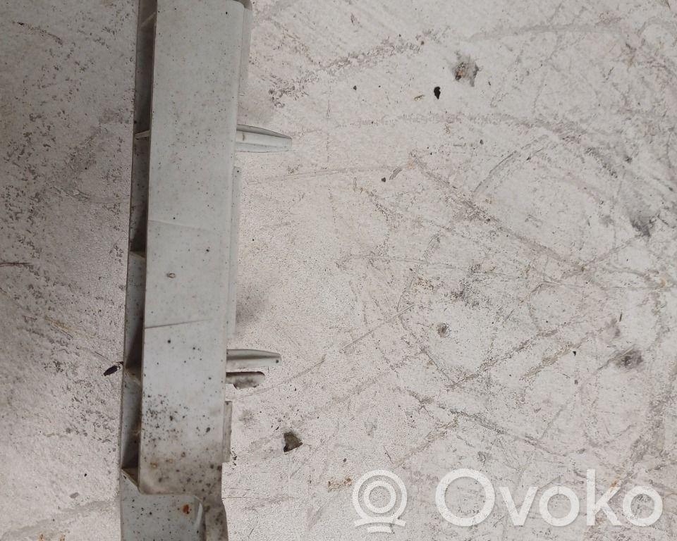 Ford Focus Front bumper mounting bracket 