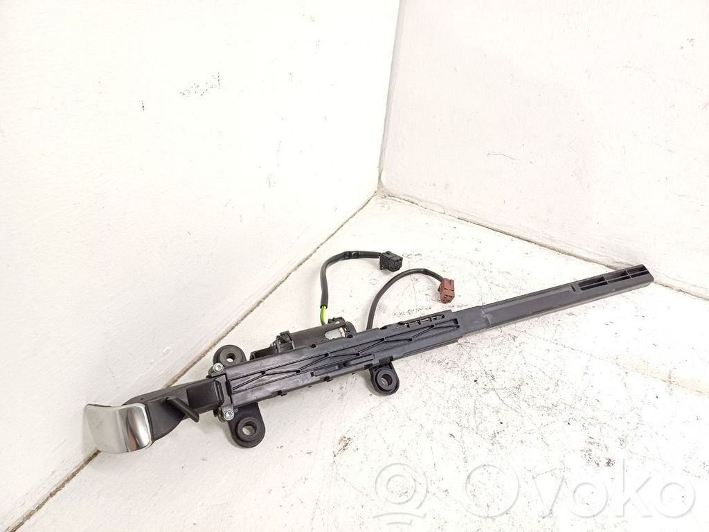 BMW 3 E92 E93 Seat belt height adjuster 