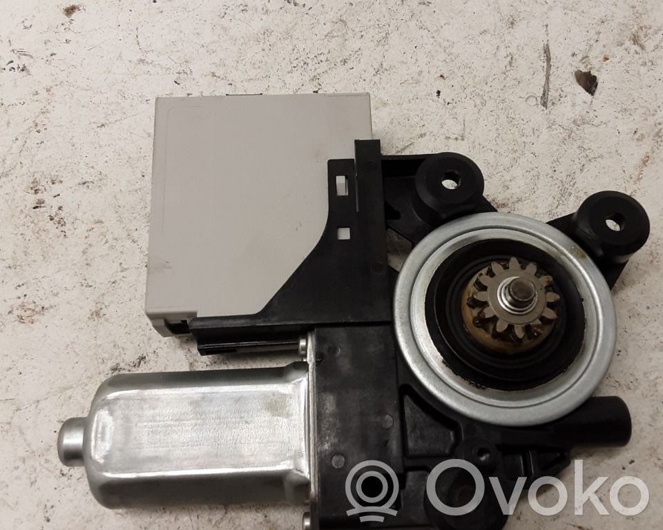 Ford Kuga I Silnik regulatora szyby drzwi przednich 