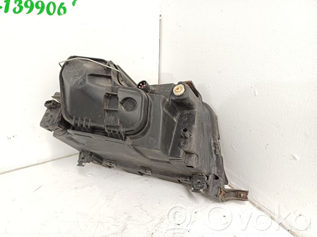 Audi A6 S6 C4 4A Scheinwerfer 