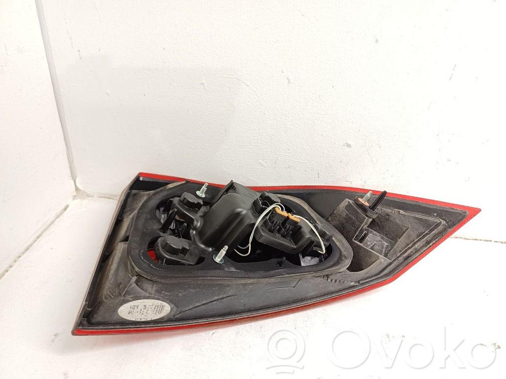 Volvo S80 Lampa tylna 