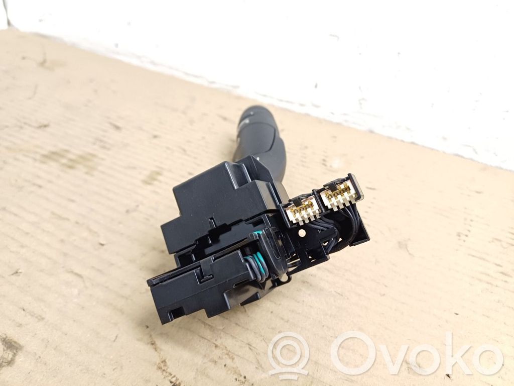 Volvo S90, V90 Wiper control stalk 