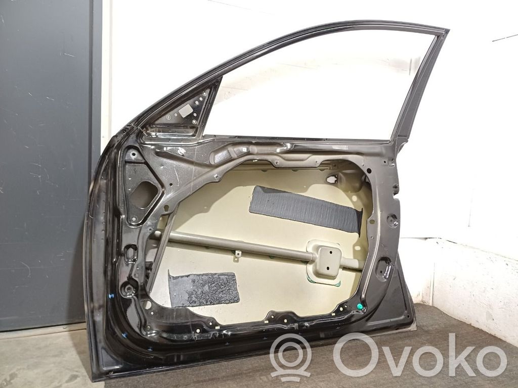 Front door   76004D4000