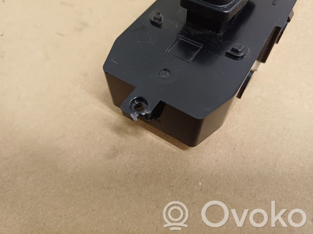 KIA Optima Electric window control switch 