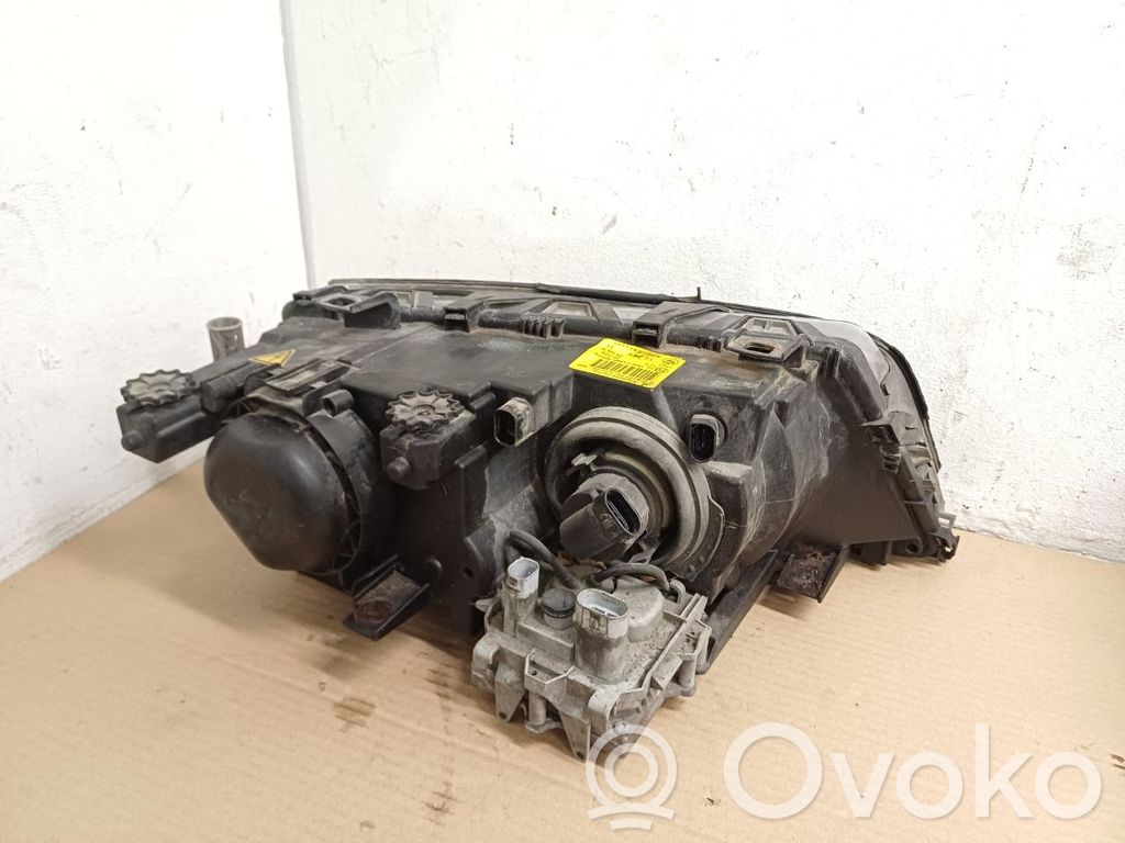 BMW 3 E46 Headlight/headlamp 