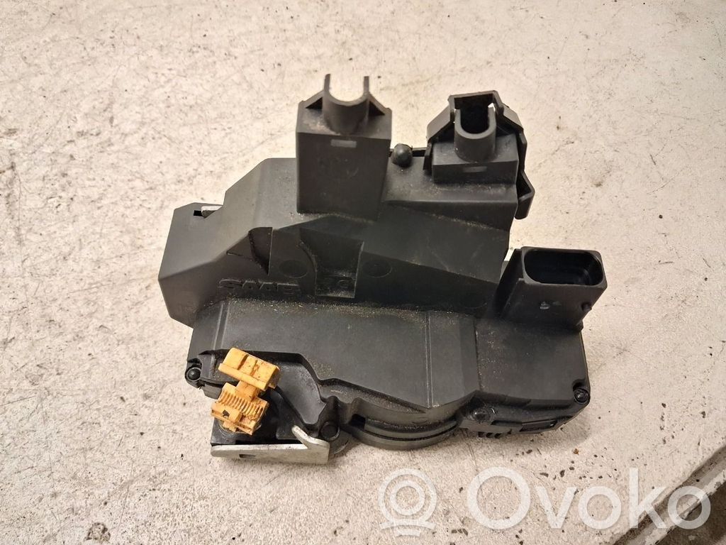 Saab 9-3 Ver2 Takaoven lukko 