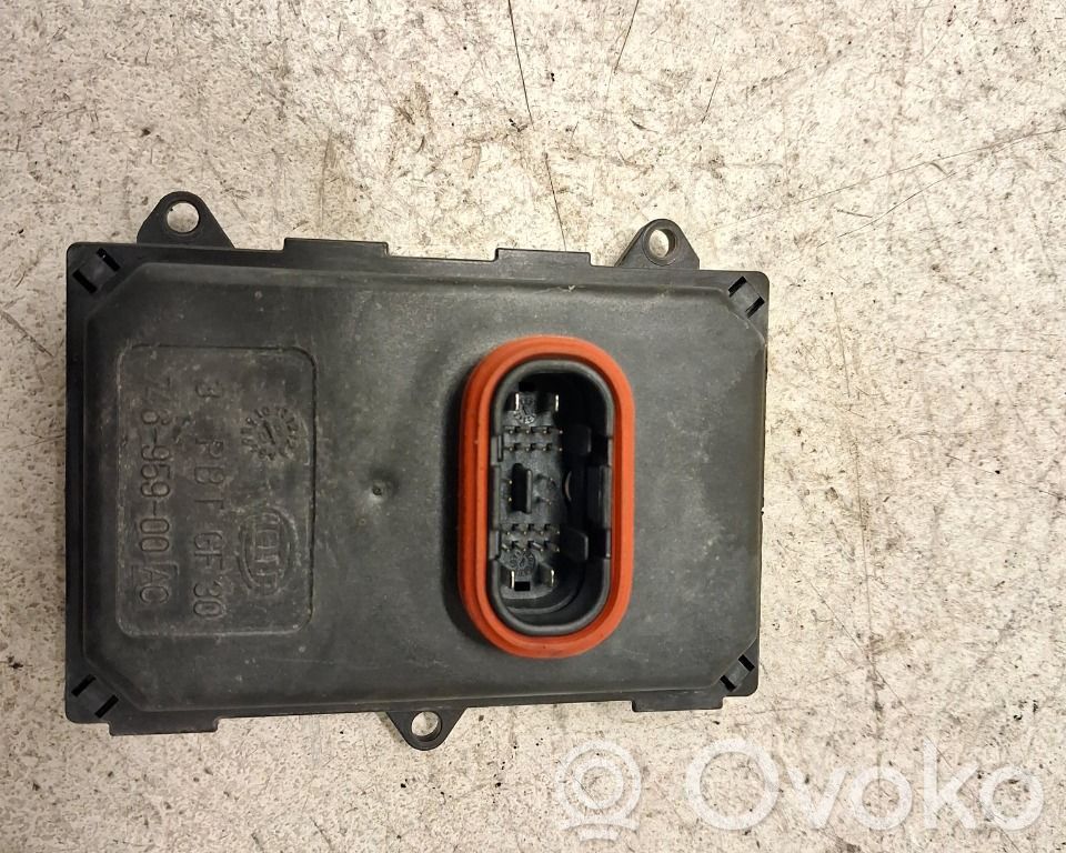 Volkswagen Golf VI Module d'éclairage LCM 