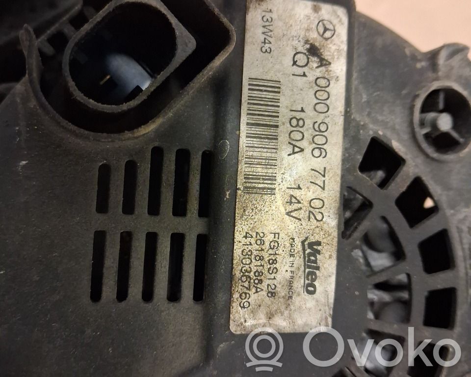 Mercedes-Benz E W212 Alternator 