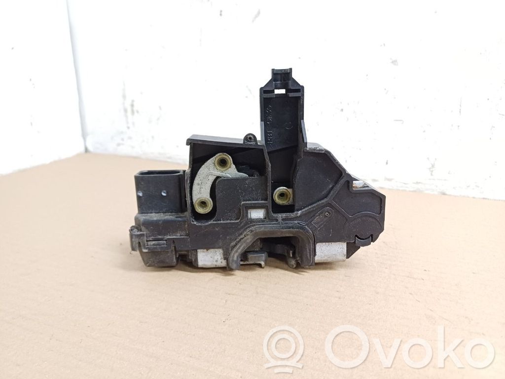 Etuoven lukko   93990101,12759691