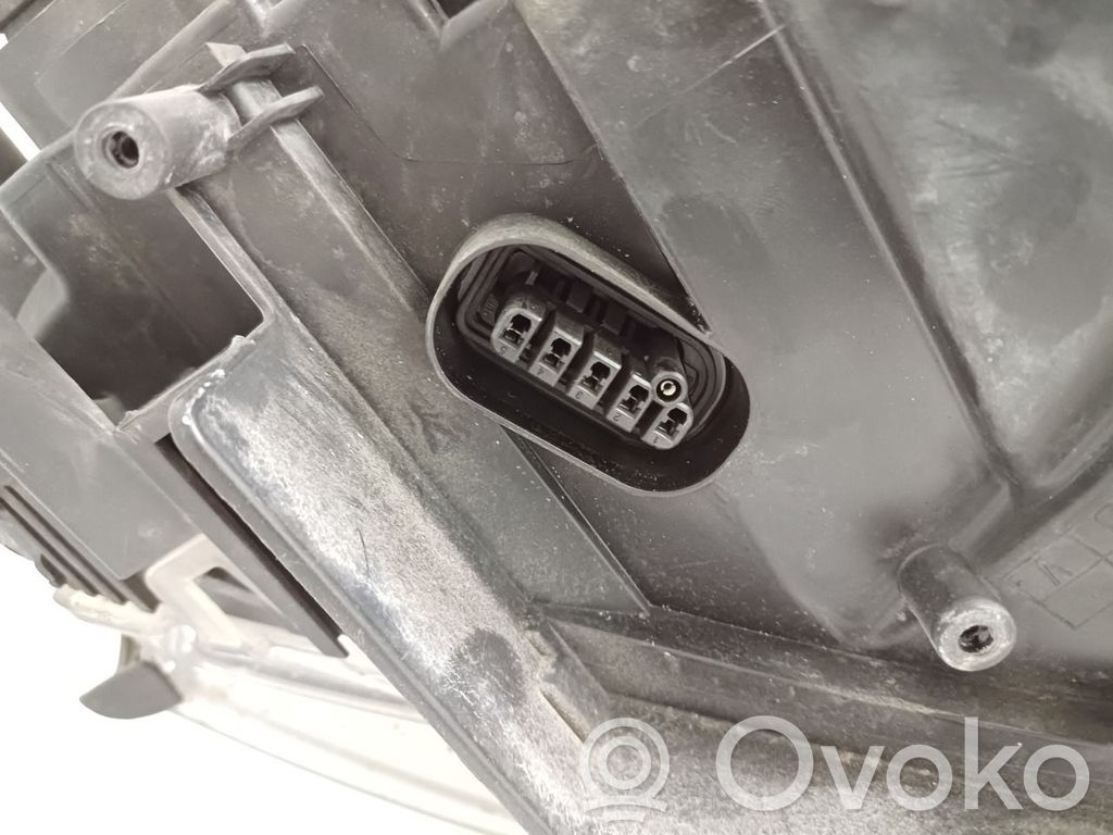 Headlight/headlamp   5327861,5327861