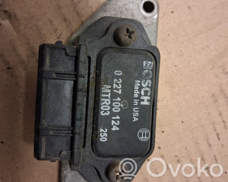 Volvo 740 Degimo modulis "Komutatorius" 
