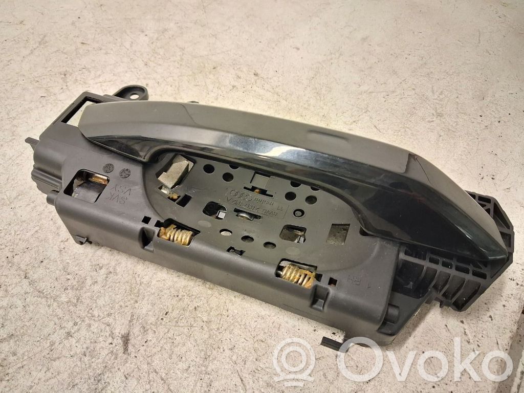 Audi A4 S4 B9 Klamka zewnętrzna drzwi przednich 