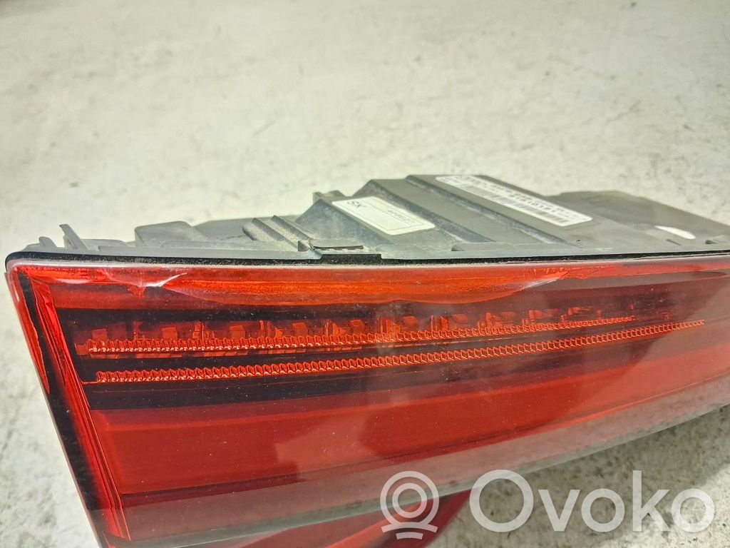 Audi A4 S4 B9 Takaluukun takavalot 