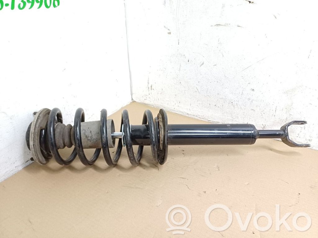 Amortyzator osi przedniej ze sprężyną   8D0411105AM,687457