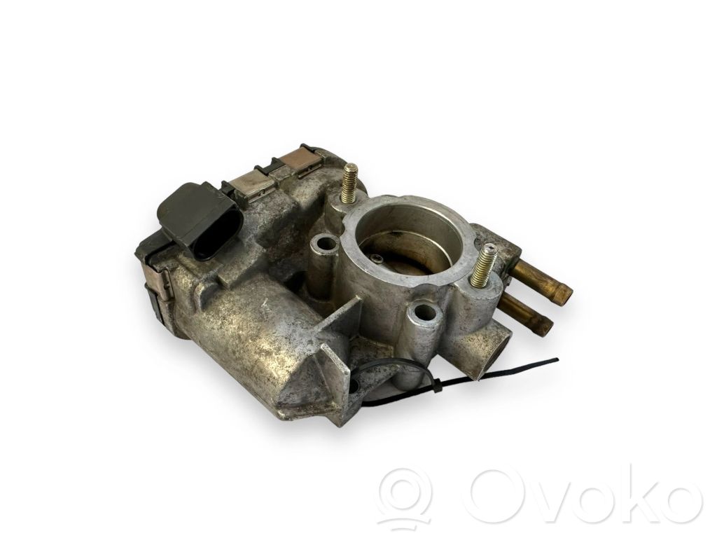 Opel Corsa C Droseļvārsts 