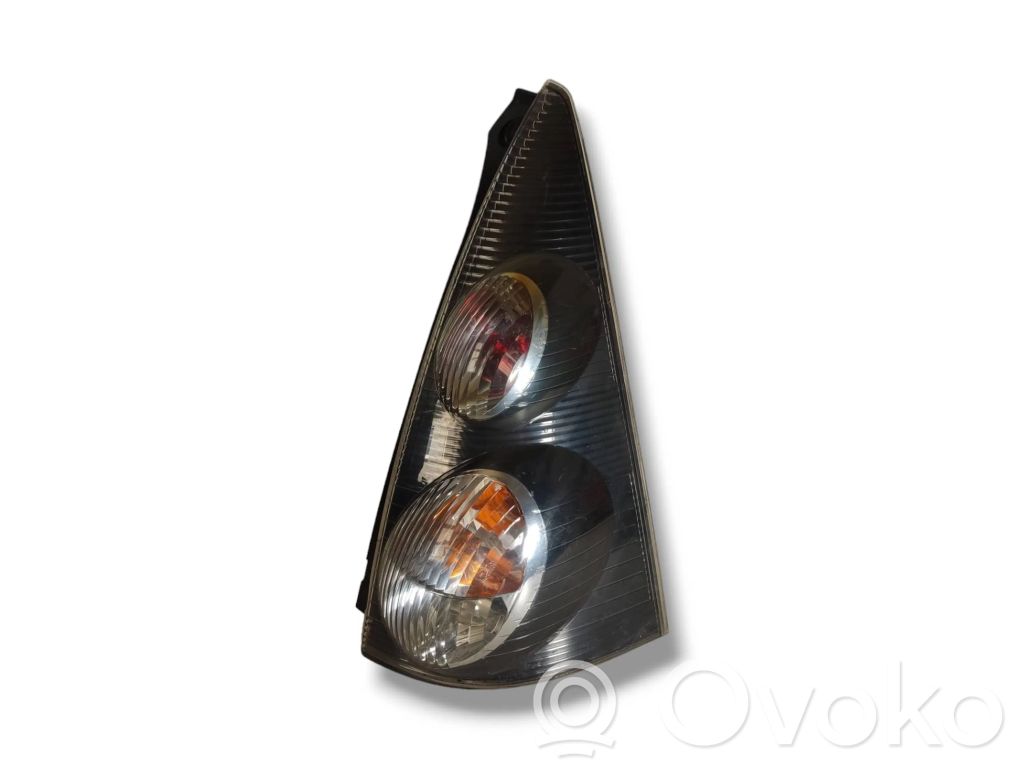 Citroen C1 Aizmugurējais lukturis virsbūvē 