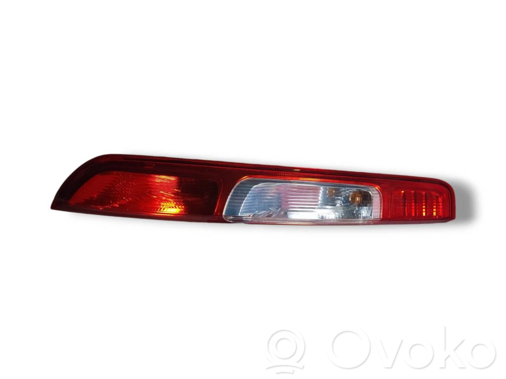 Rear/tail lights   10175