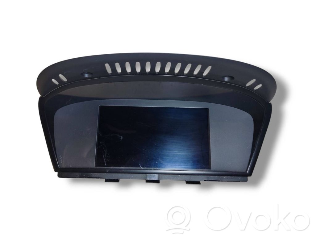 Screen/display/small screen   9151976,65829151977