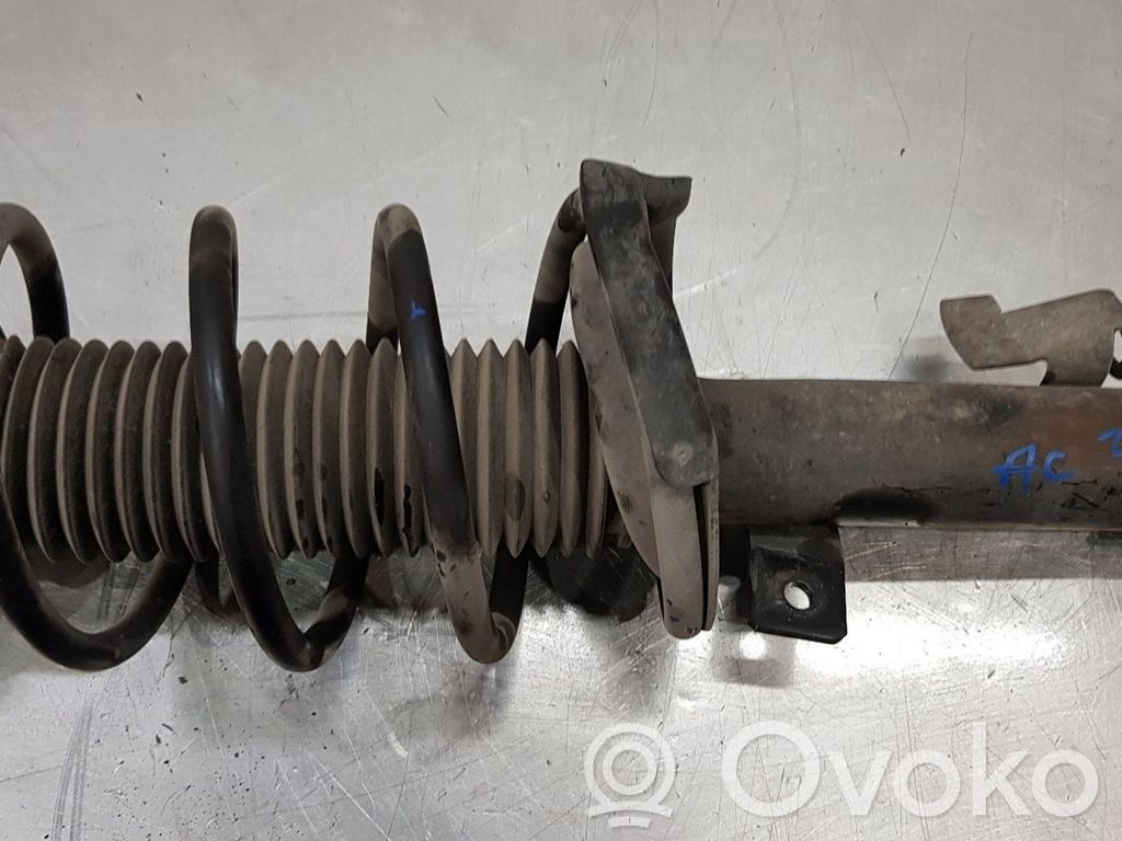 Ford Focus Front shock absorber with coil spring 