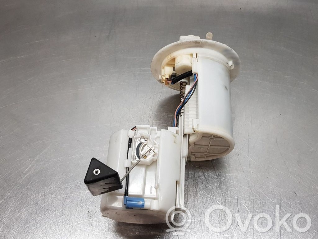 Toyota Verso Bomba interna de combustible 