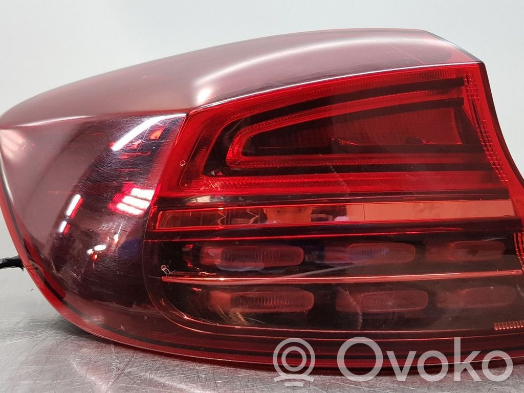 Takavalon polttimo   92401J7150