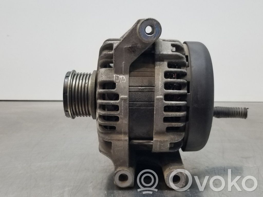 Opel Corsa E Generatorius 