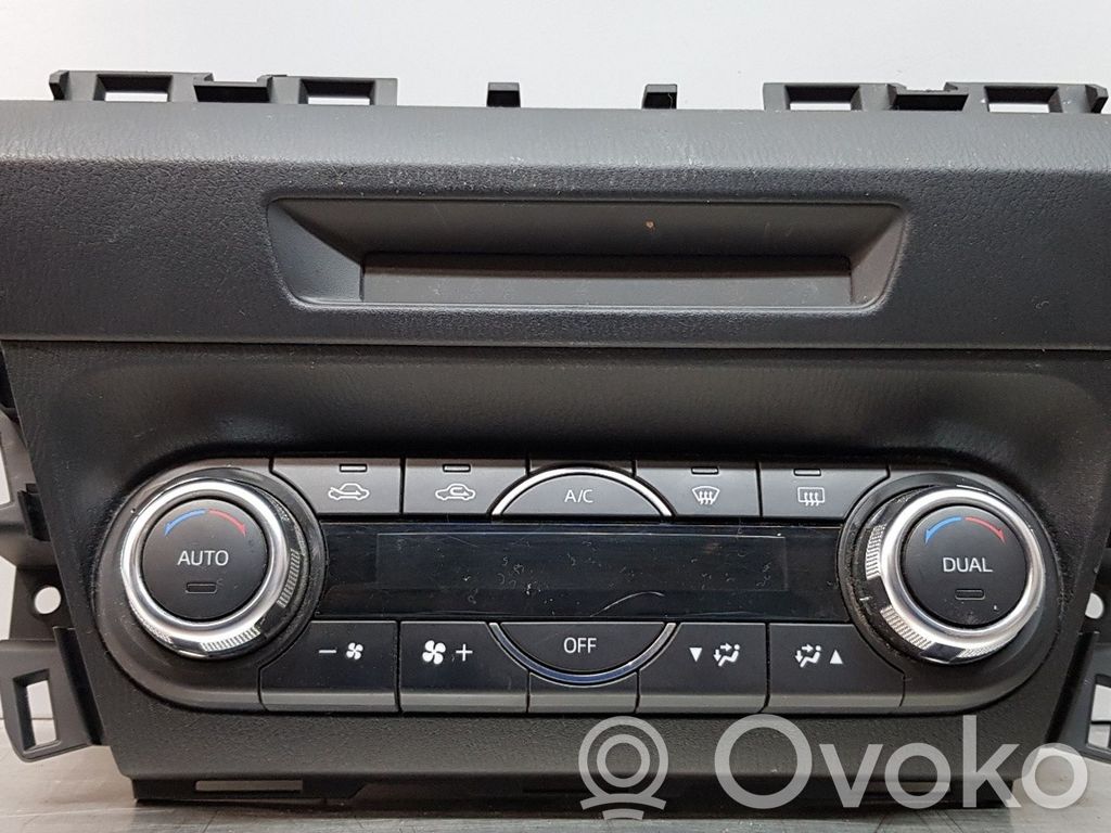 Mazda 3 III Climate control unit 