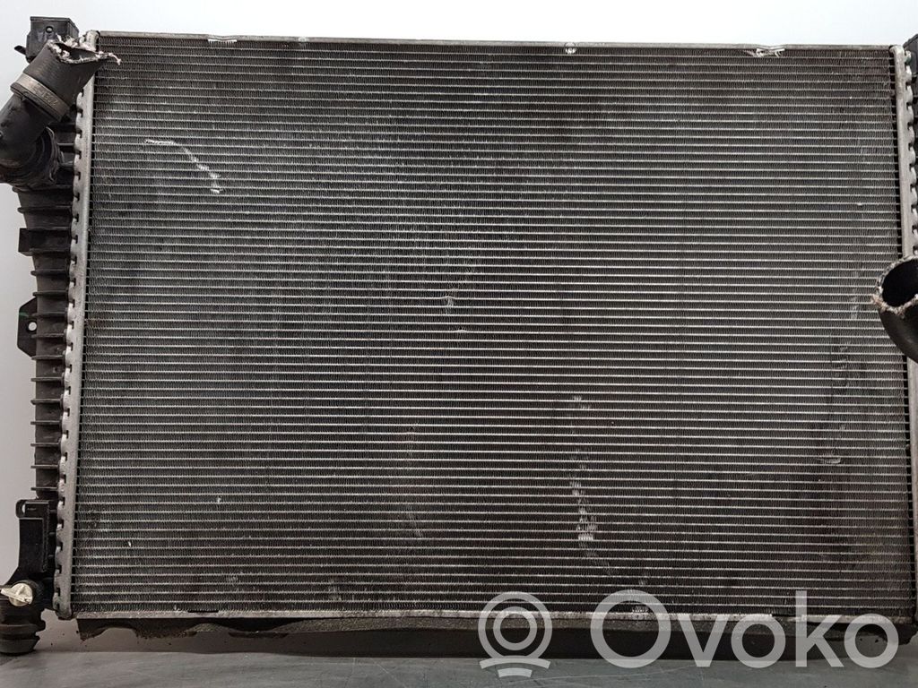 Land Rover Discovery 5 Coolant radiator 