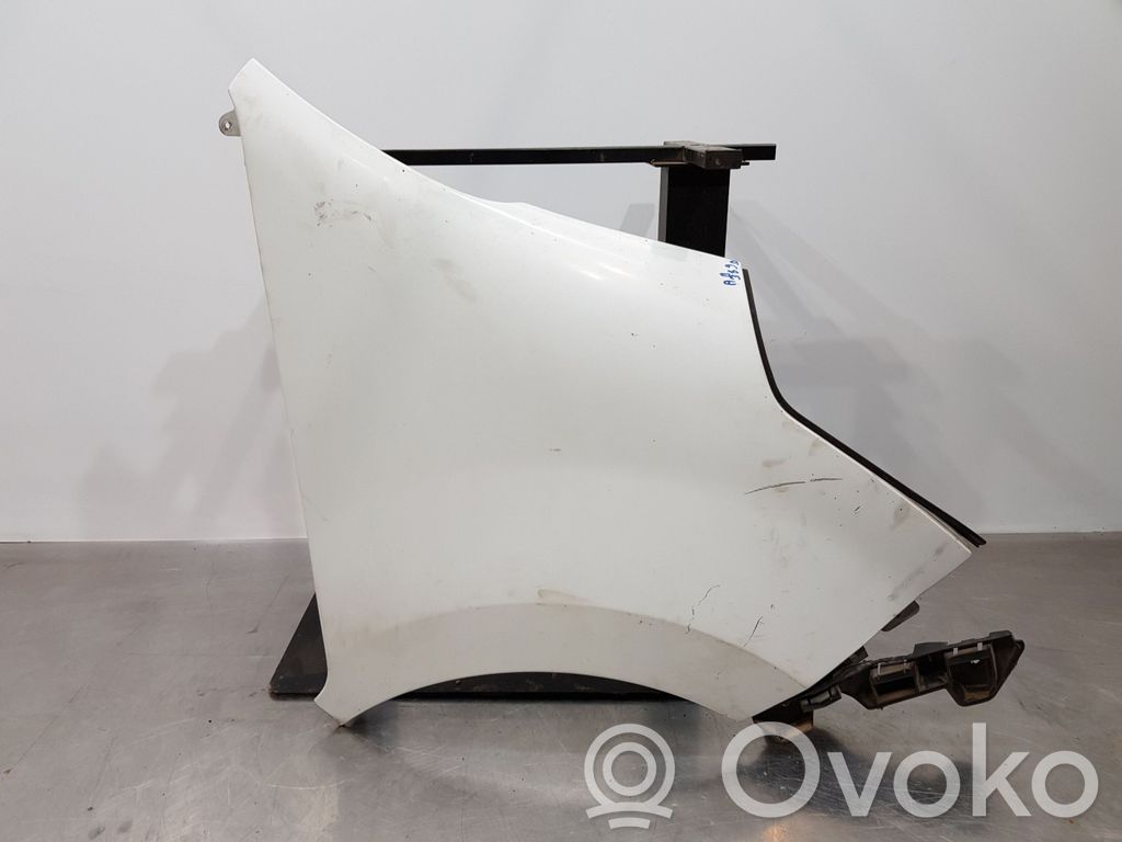 Opel Movano B Spārns 