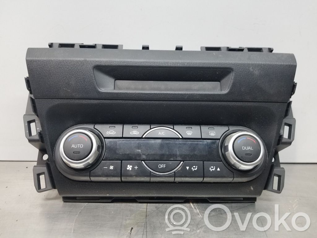 Mazda 3 III Climate control unit 