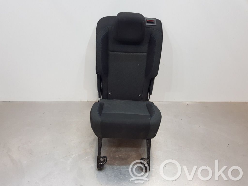 Peugeot Rifter Заднее сиденье 