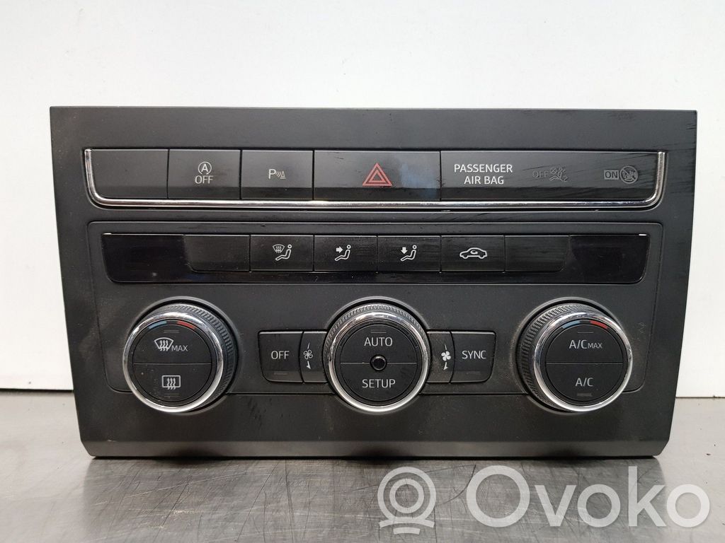 Seat Leon (5F) Climate control unit 