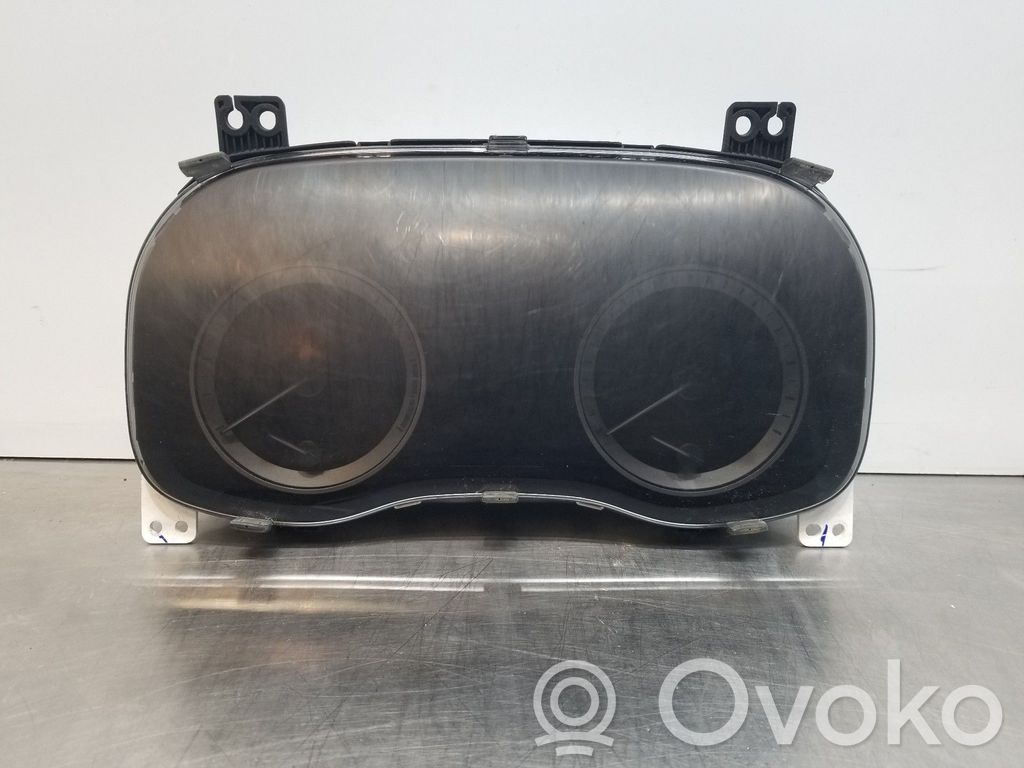 Hyundai Tucson TL Speedometer (instrument cluster) 