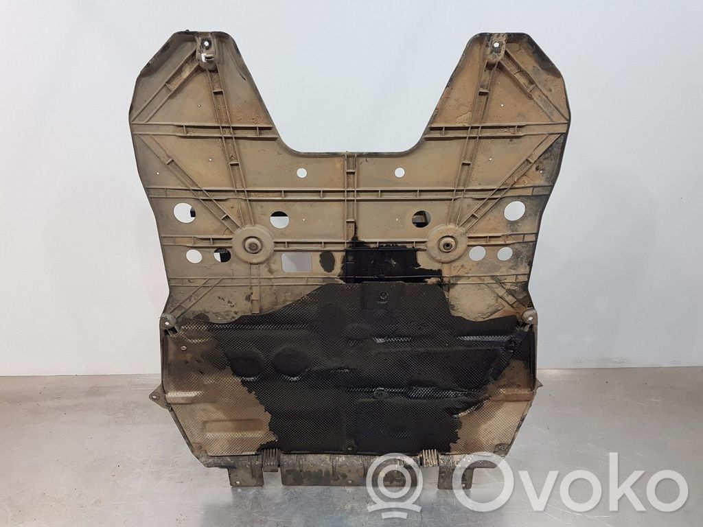 Peugeot 308 Engine splash shield/under tray 