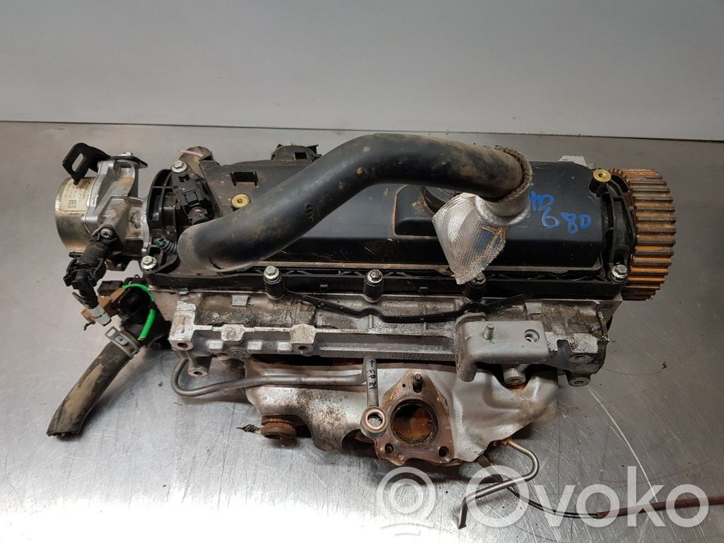 Renault Kangoo II Engine head 