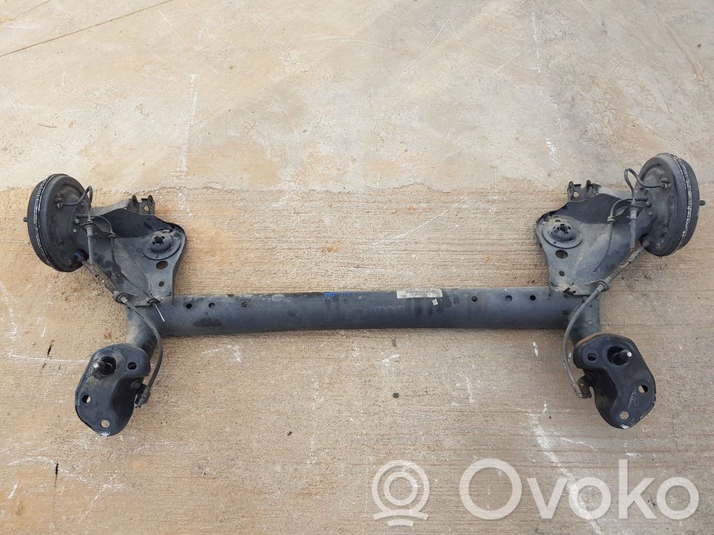 Ford Fiesta Eje trasero con reductor 