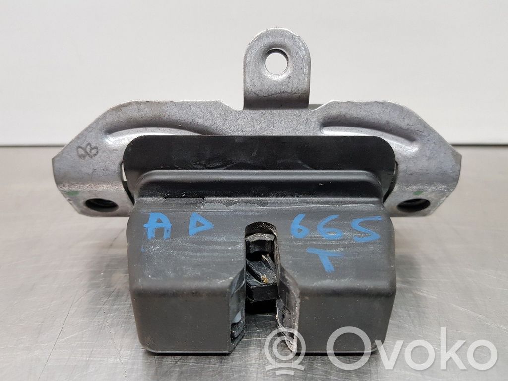 Ford Fiesta Tailgate lock latch 