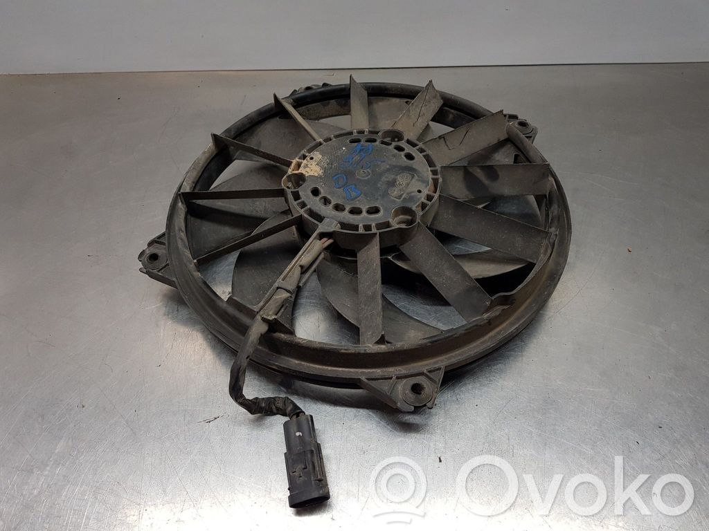 Peugeot Partner Elektrisks radiatoru ventilators 