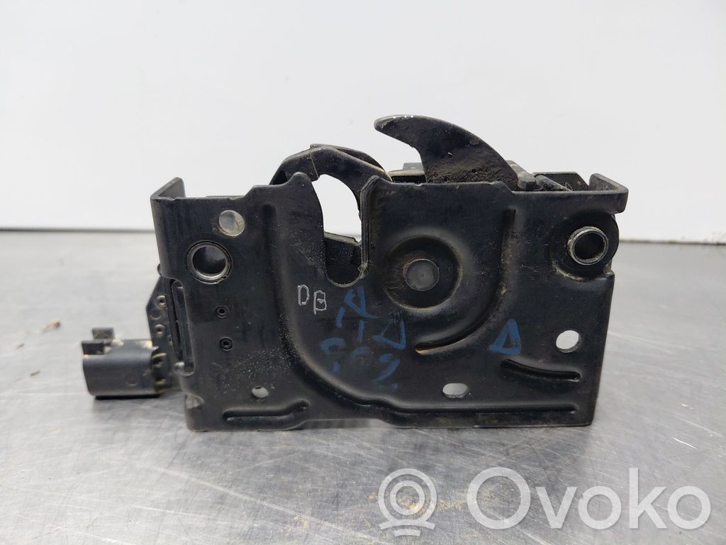 Ford Kuga III Tie down hook / loop 