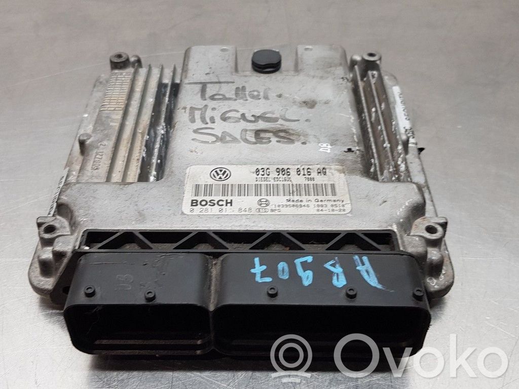 Skoda Octavia Mk2 (1Z) Engine control unit/module 