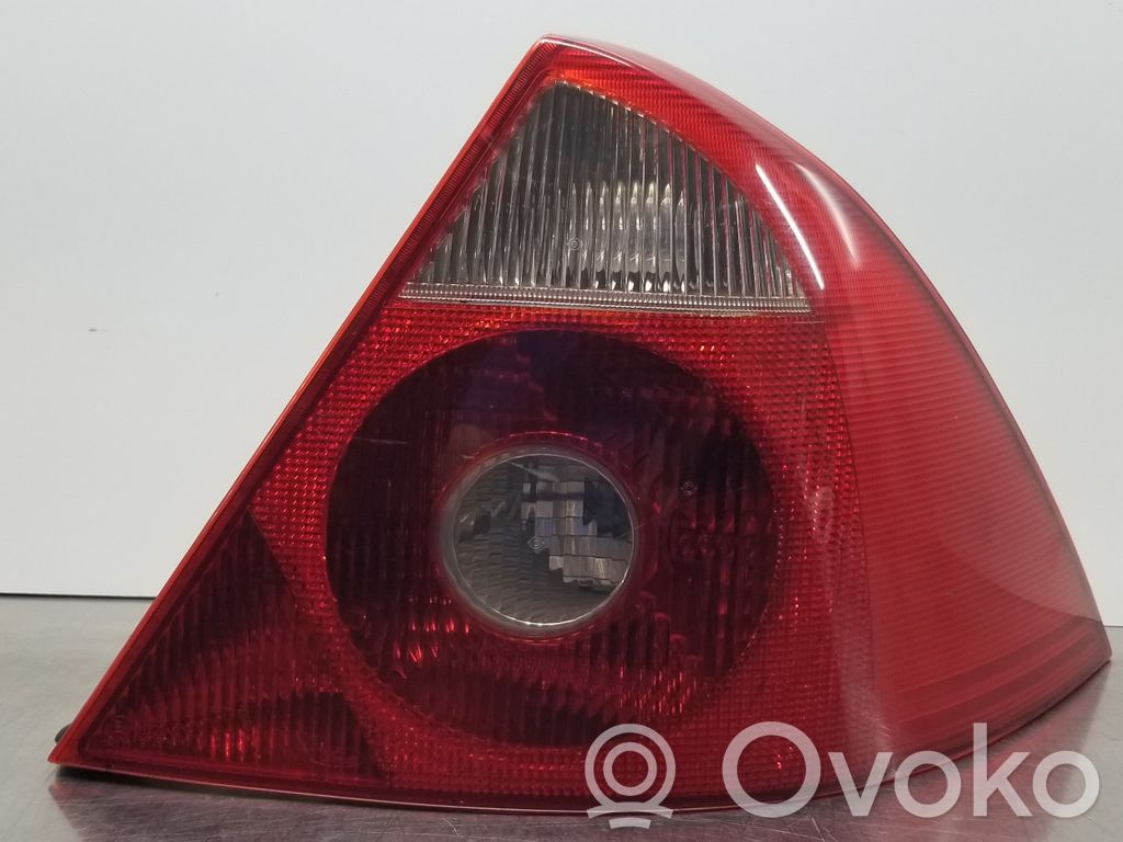Ford Mondeo Mk III Żarówka lampy tylnej 