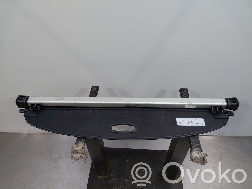 KIA Ceed Takaluukun/tavaratilan kansi 