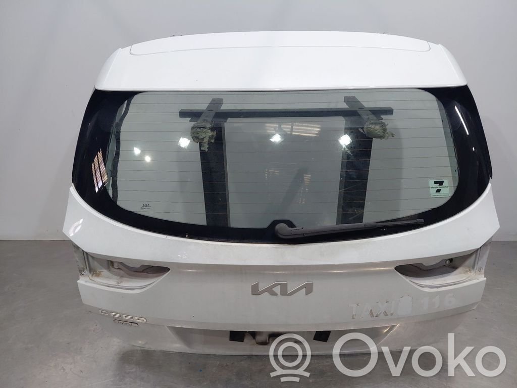 KIA Ceed Galinės durys 