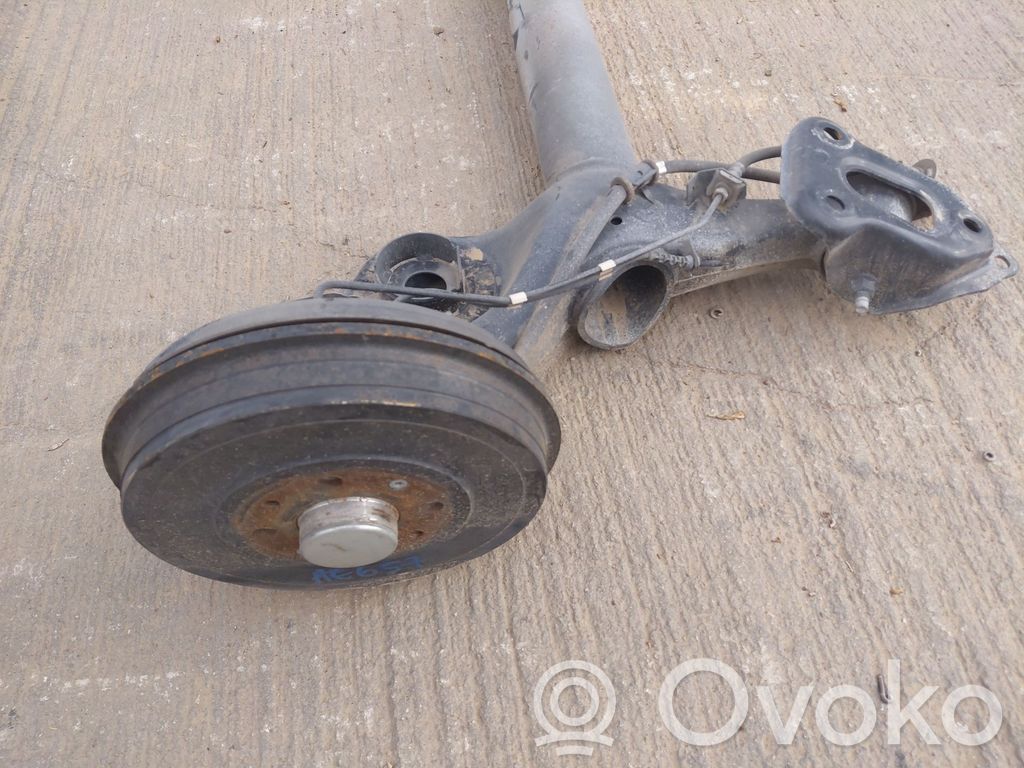 Opel Corsa E Galinis tiltas su reduktoriumi 