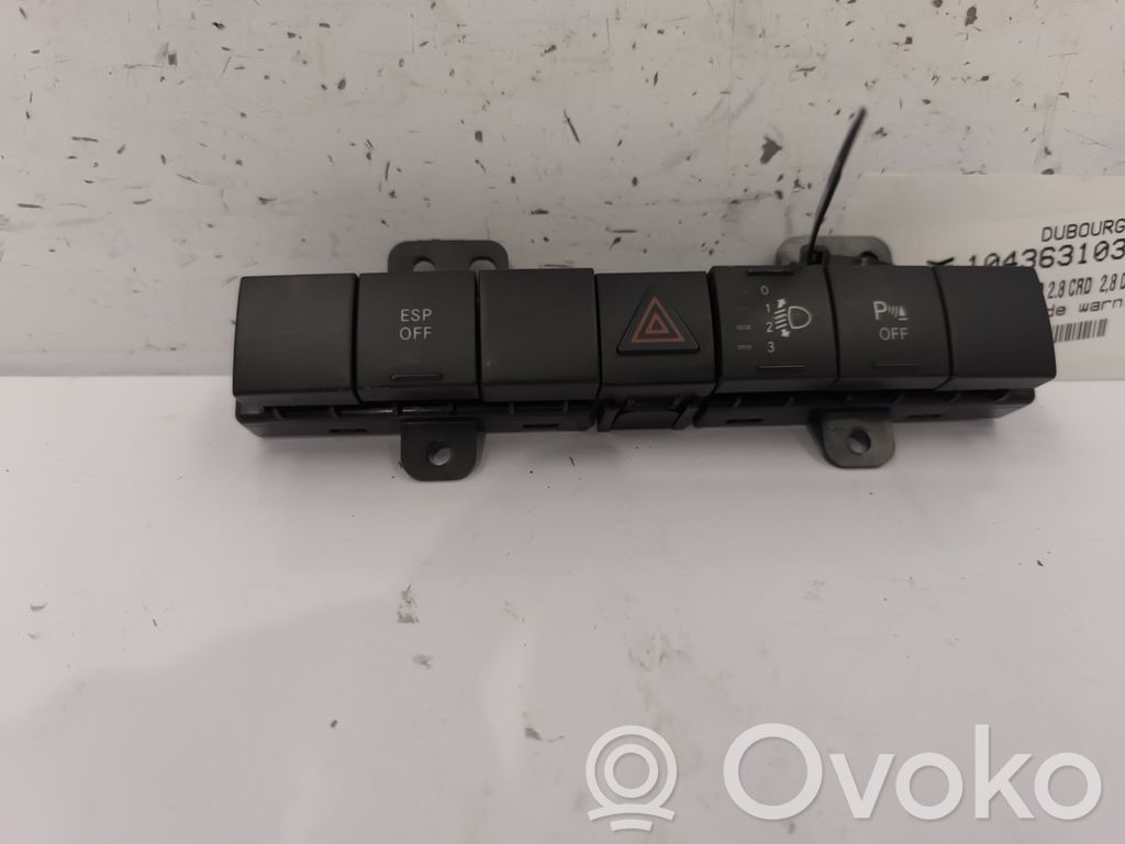 Hazard light switch   4602563AF
