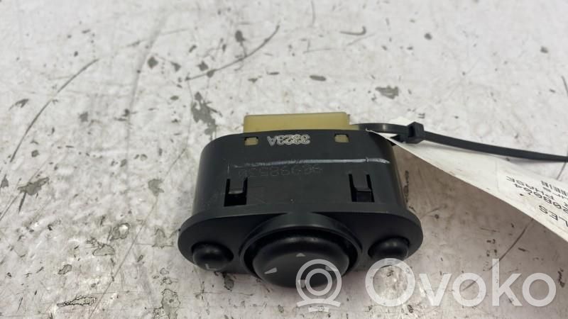 Chrysler PT Cruiser Wing mirror switch 