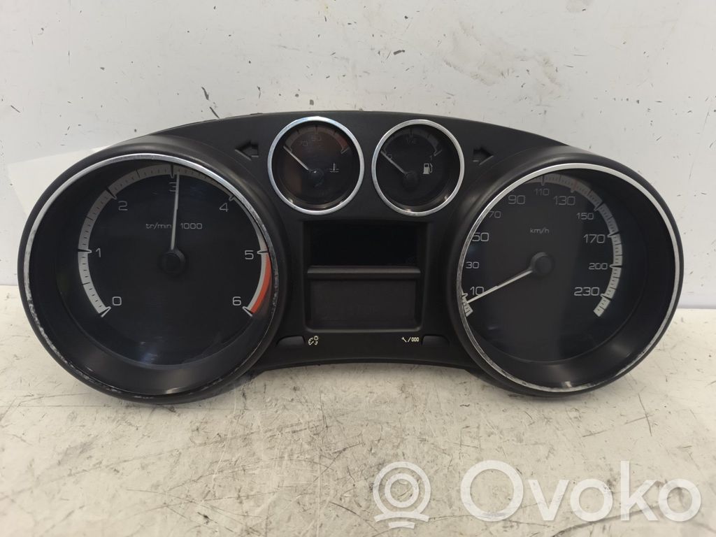 Geschwindigkeitsmesser Cockpit   9806132480
